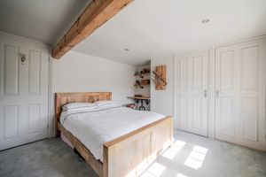 Bedroom- click for photo gallery